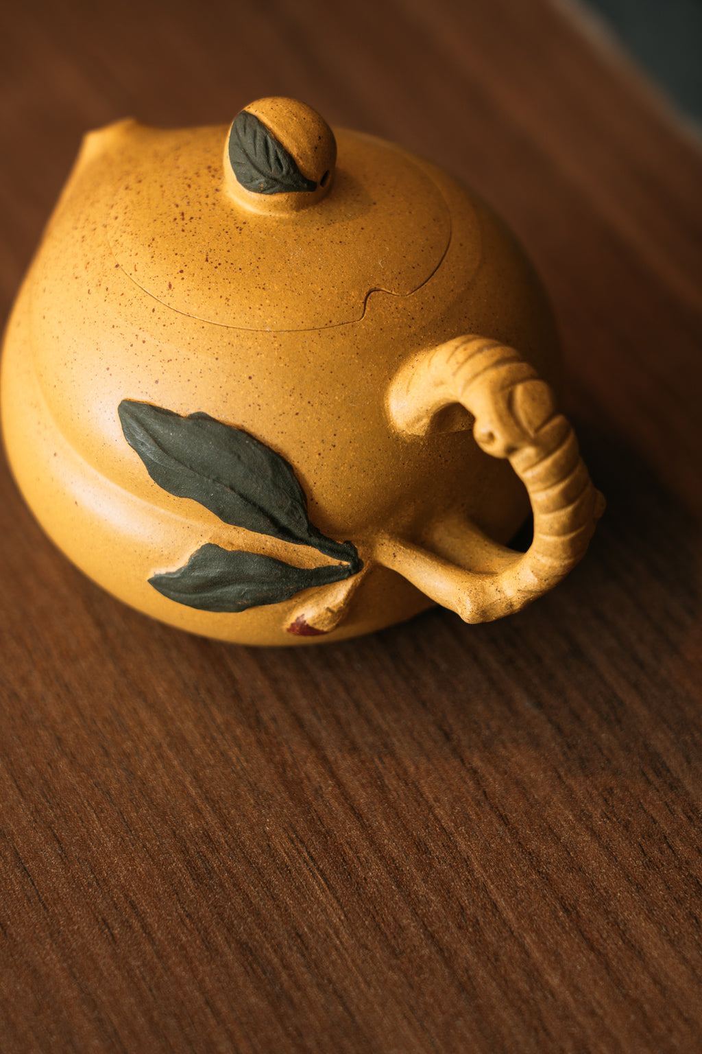 宜興紫砂｜仿生芒果壺茶具 Yixing Mango-Shaped Zisha Gongfu Tea Pot