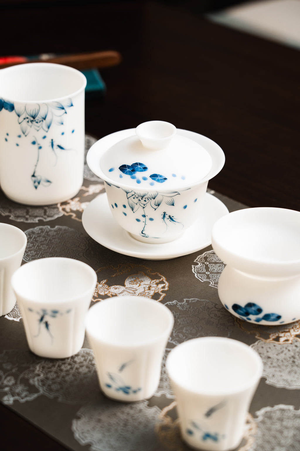 青游 Blue Drift Tea Set