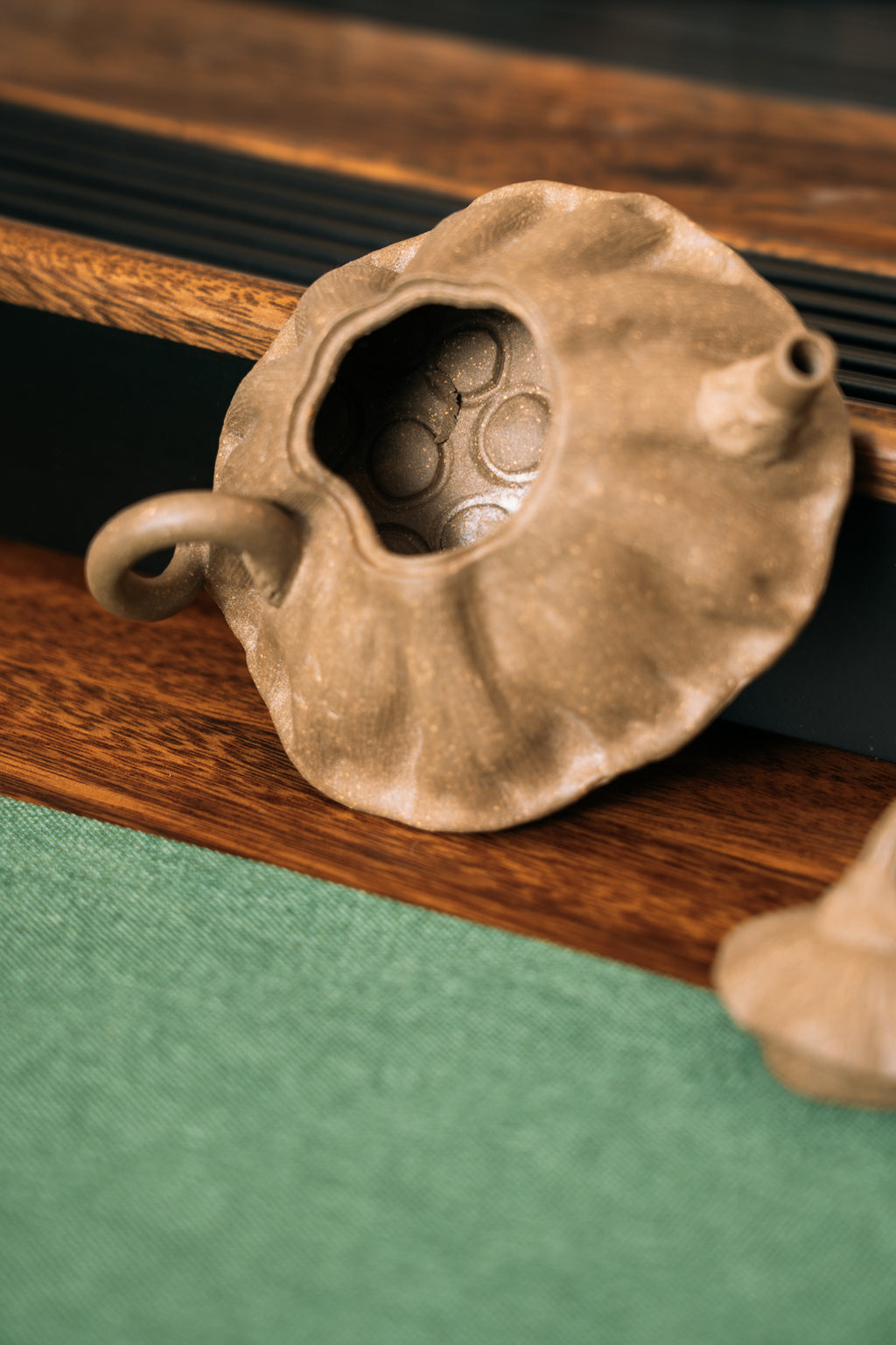 蓮靜｜段泥小品壺 Still Lotus Teapot Duanni Artisan Teapot
